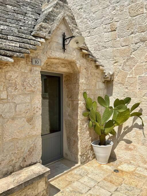 Iconico - Authentic Trulli Experience Apartment Cisternino Exterior foto