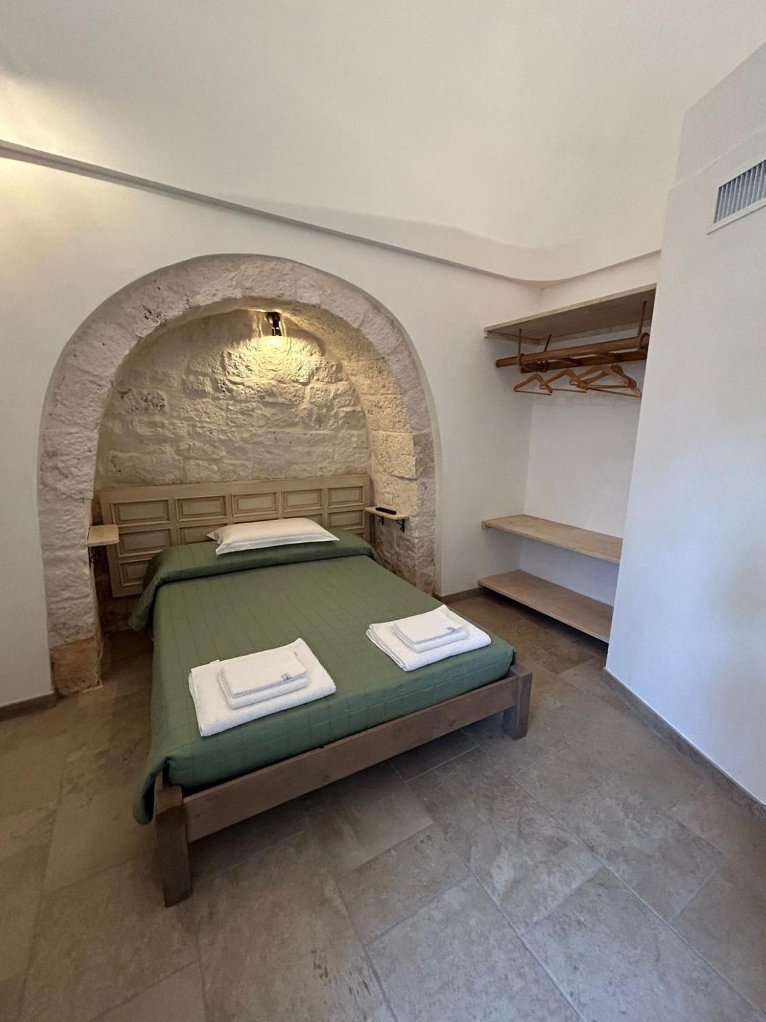 Iconico - Authentic Trulli Experience Apartment Cisternino Exterior foto