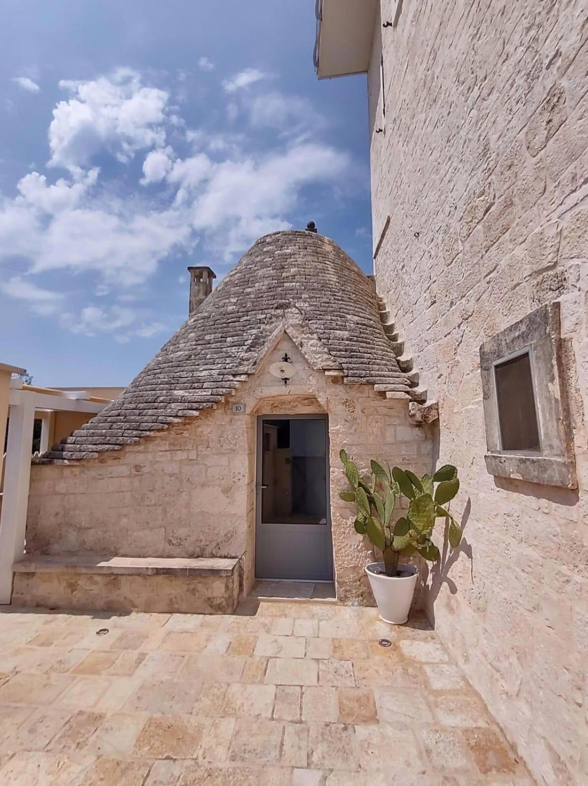 Iconico - Authentic Trulli Experience Apartment Cisternino Exterior foto